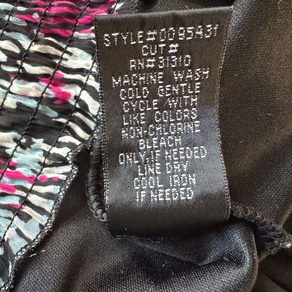 BCX Sheer Top Women Sz M Black with Fucsia White Print Over Cami Tank Ruched Hem - Picture 8 of 8